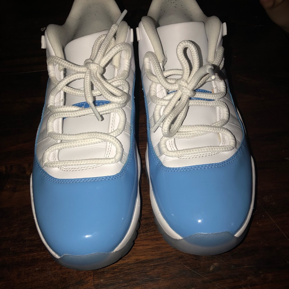 Jordan 11 unc